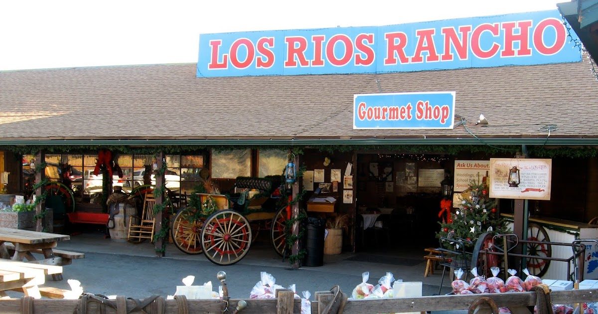 Apple Picking at Los Rios Rancho, Oak Glen California