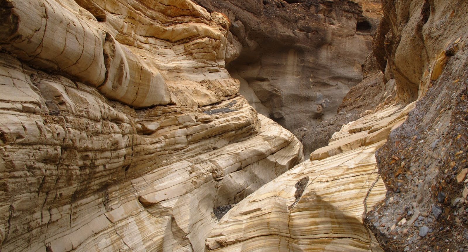 Mosaic Canyon Death Valley